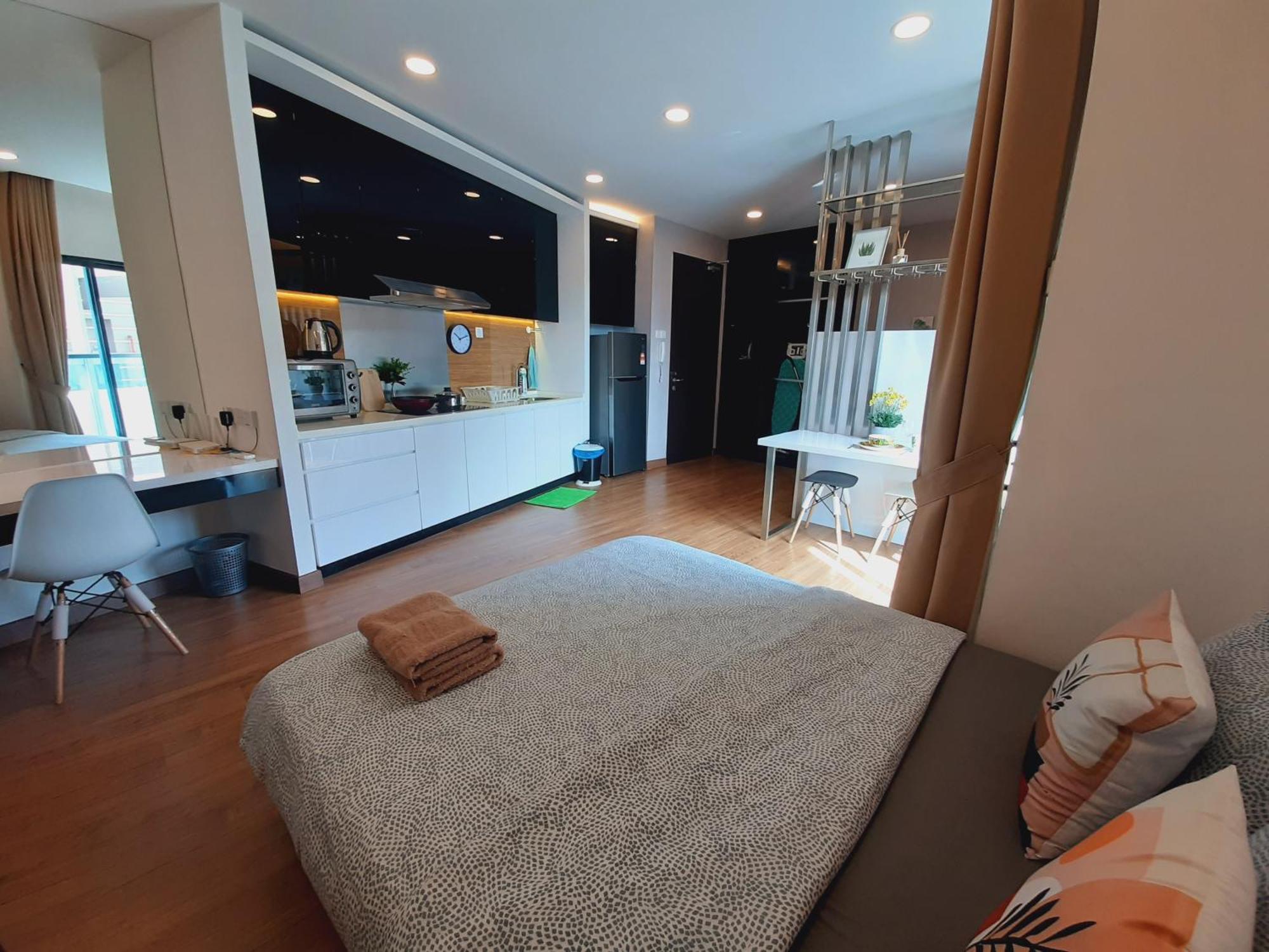Symphony Tower Studio #9 With Balcony Cheras Extérieur photo